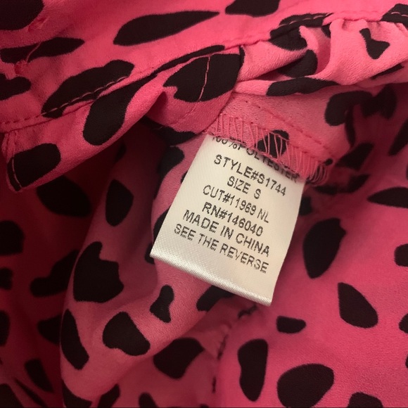 NWT Pink Cheetah Print Flowy Sleeve Crop Top - Picture 8 of 12